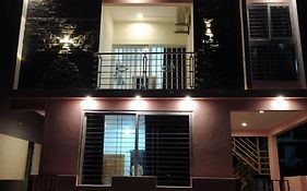 Nandi Skandagiri Guest House